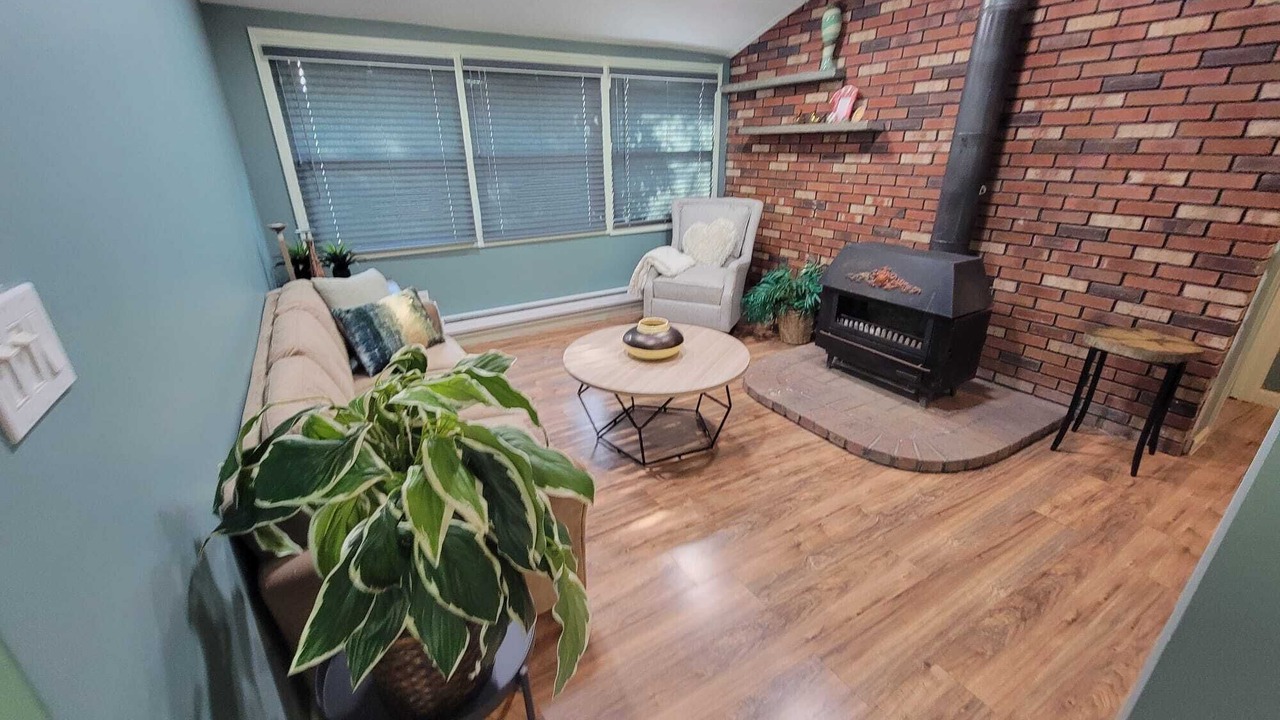 Photo of Livingroom in Mountain Dale