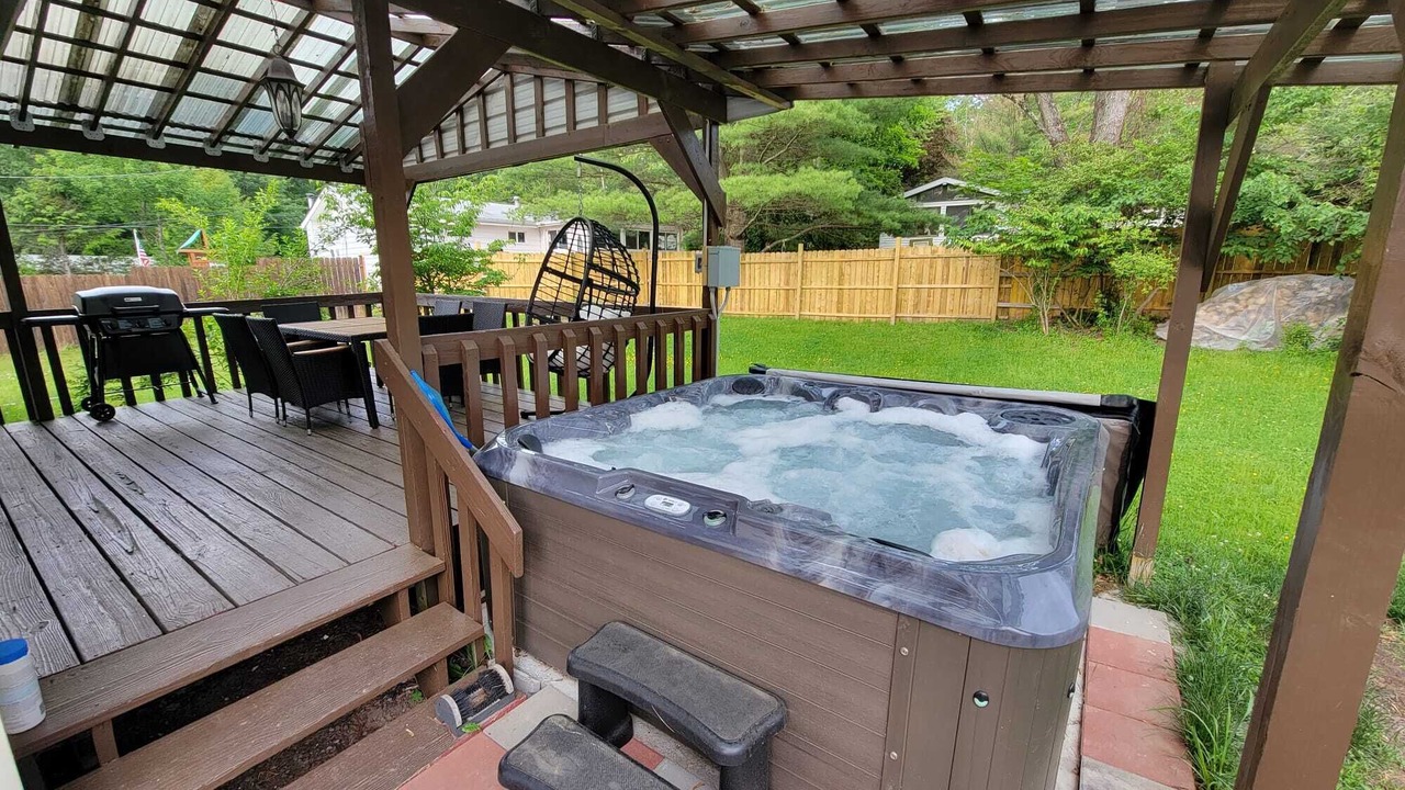 Photo of Patio Balcony in Mountain Dale