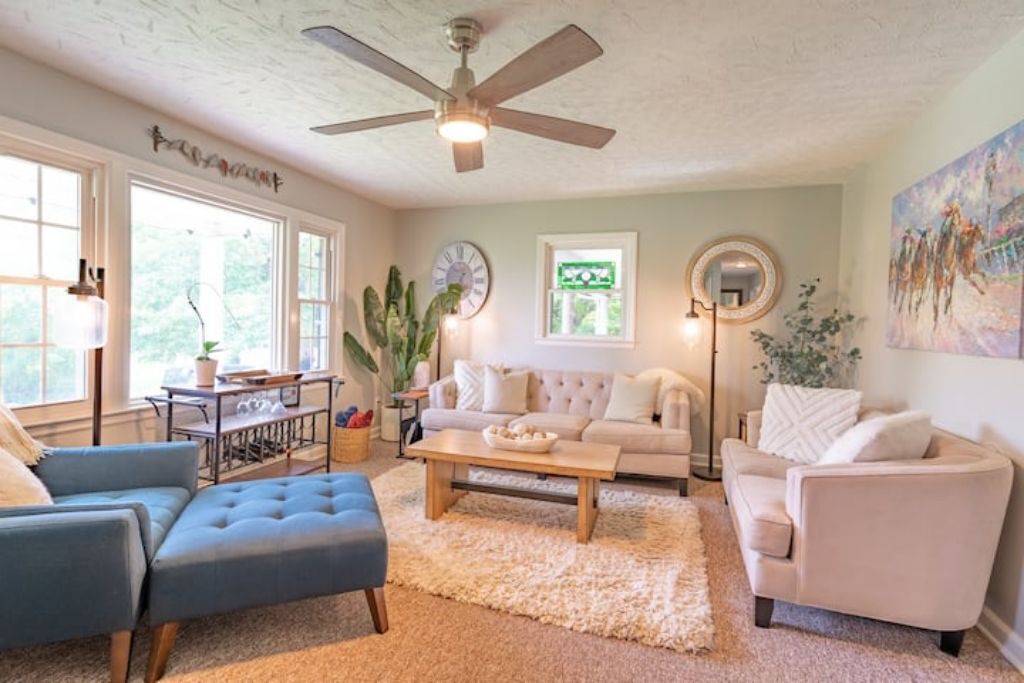 Photo of Livingroom in Galax