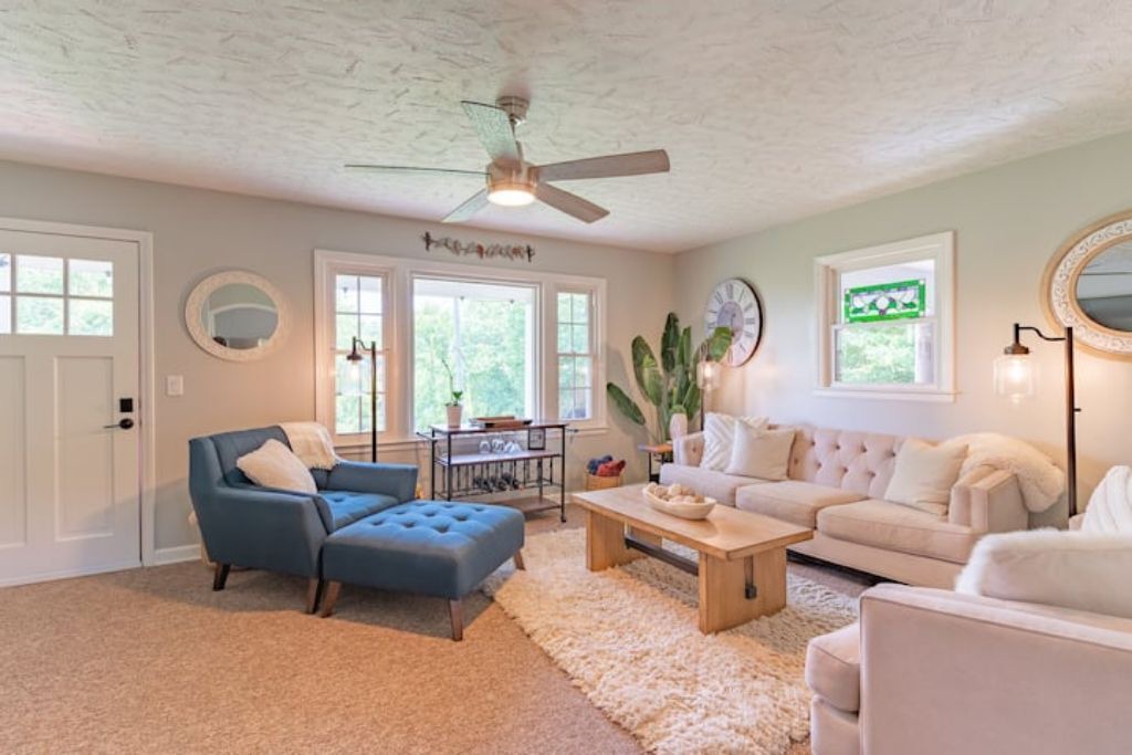 Photo of Livingroom in Galax