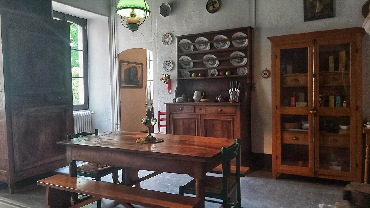 Photo of Others in Hauterives