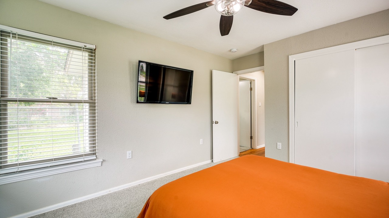 Photo of Bedroom in Shearer Hills - Ridgeview