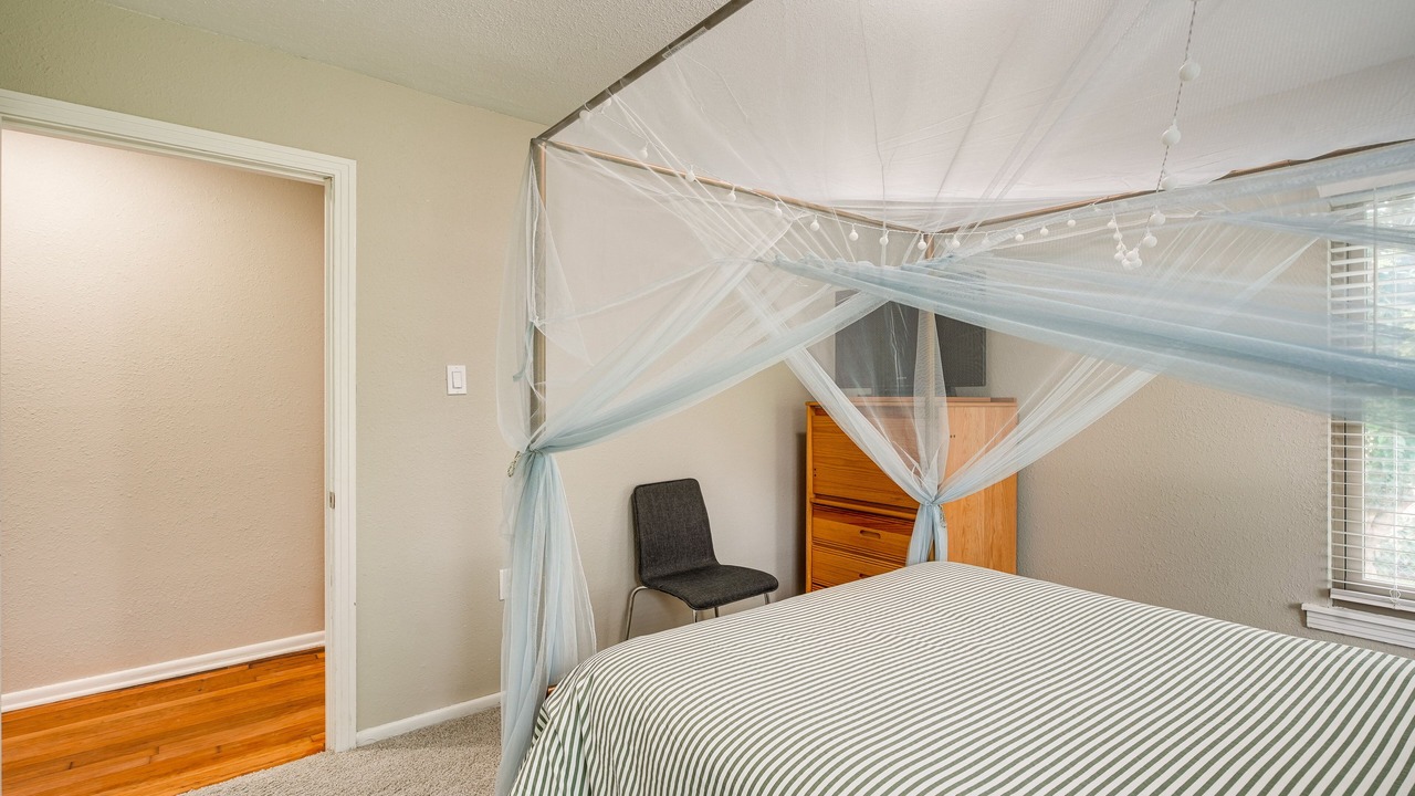 Photo of Bedroom in Shearer Hills - Ridgeview
