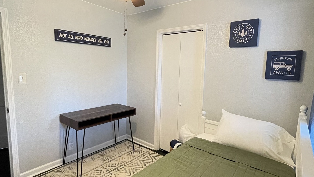 Photo of Bedroom in Harlandale