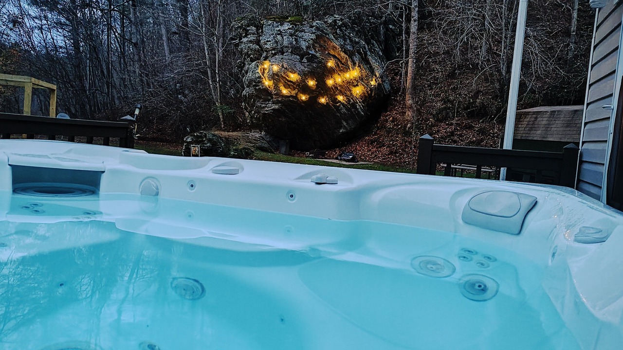 Photo of Outdoor in Clifford
