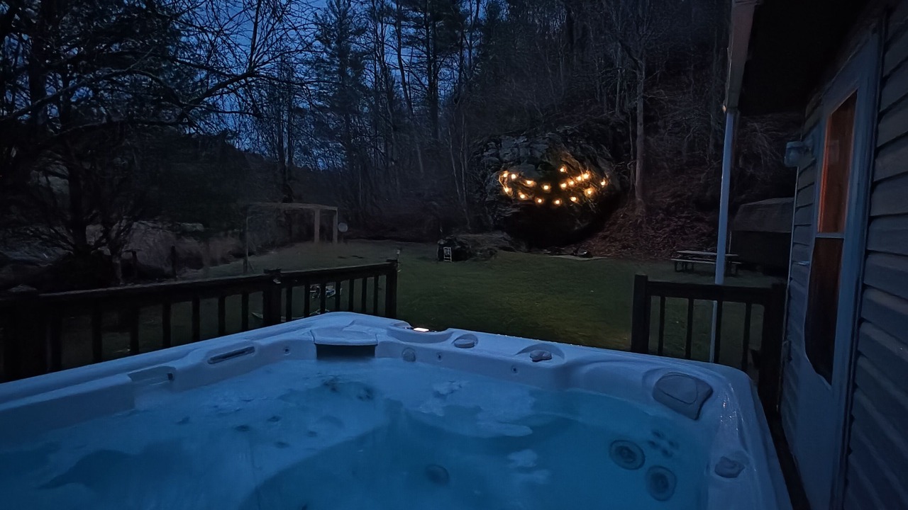 Photo of Outdoor in Clifford