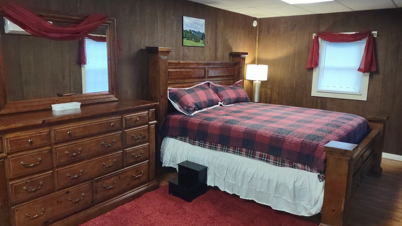 Photo of Bedroom in Clifford