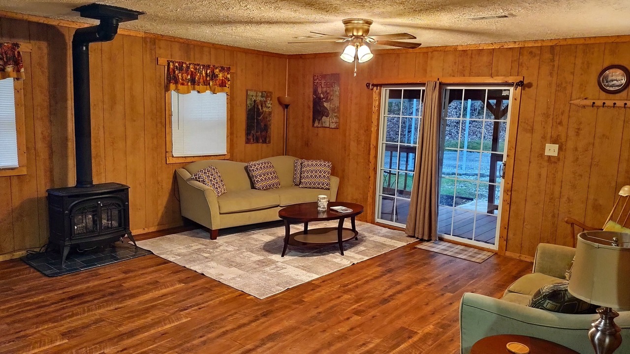 Photo of Livingroom in Clifford
