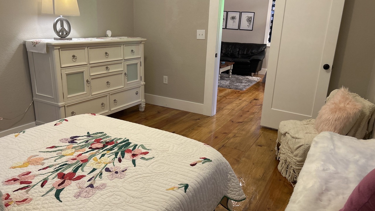 Photo of Bedroom in Taylor