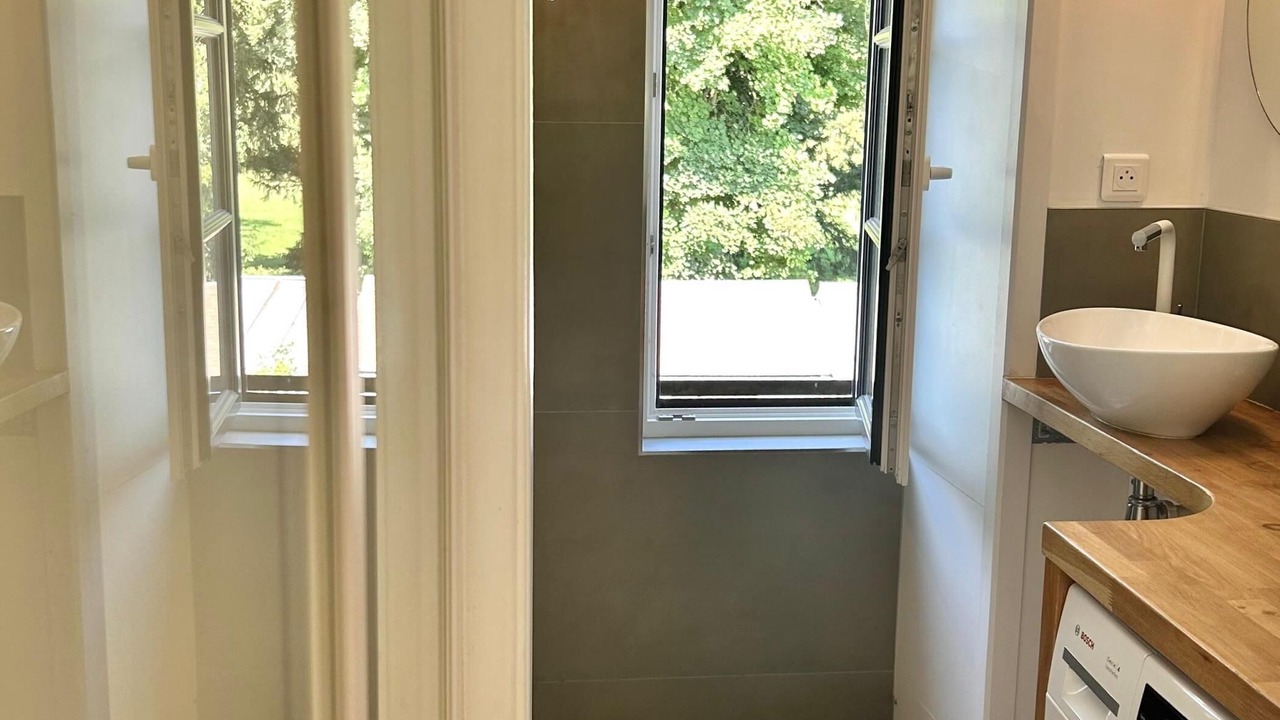 Photo of Bathroom in Senlis