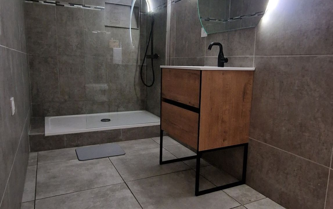 Photo of Bathroom in Corconne