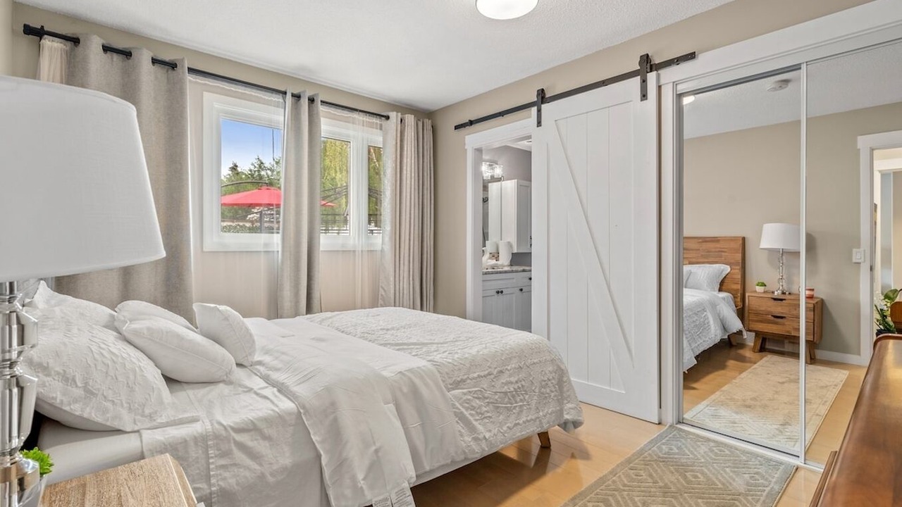 Photo of Bedroom in Brentwood