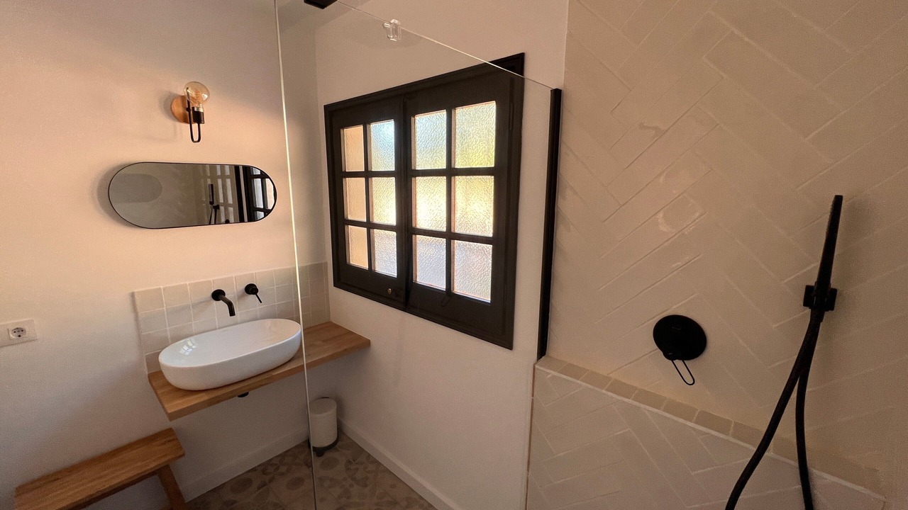 Photo of Bathroom in Vall-Llobrega