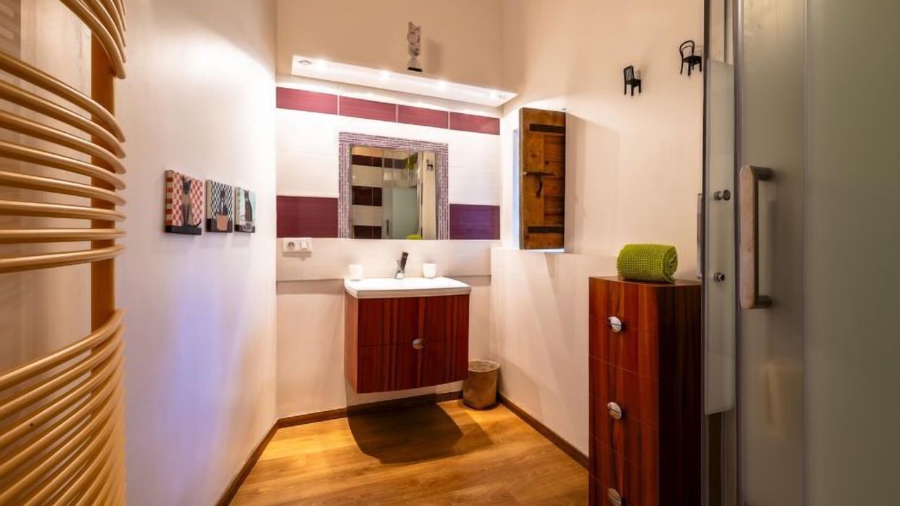 Photo of Bathroom in Baron