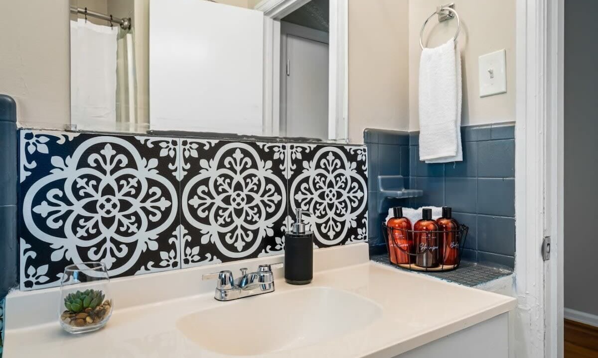 Photo of Bathroom in Mobile