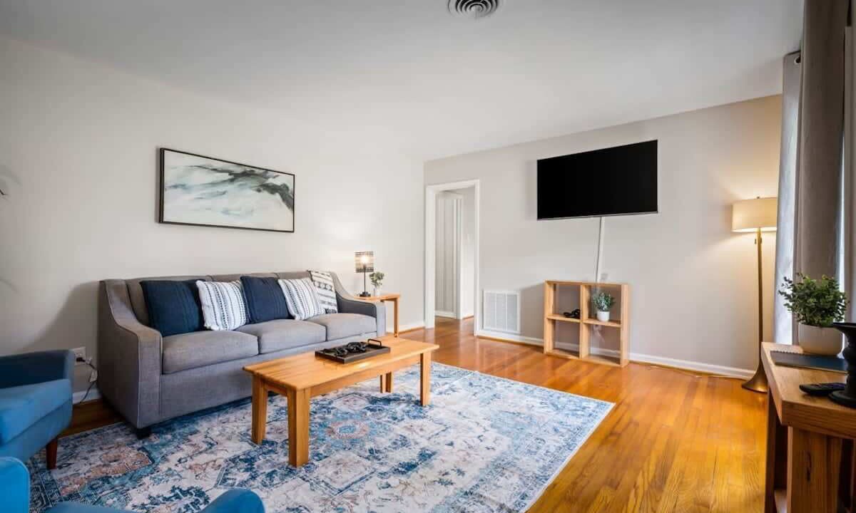 Photo of Bedroom in Mobile