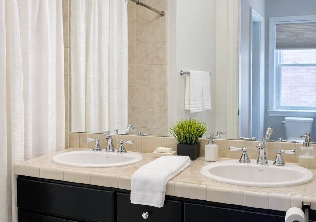 Photo of Bathroom in West Town