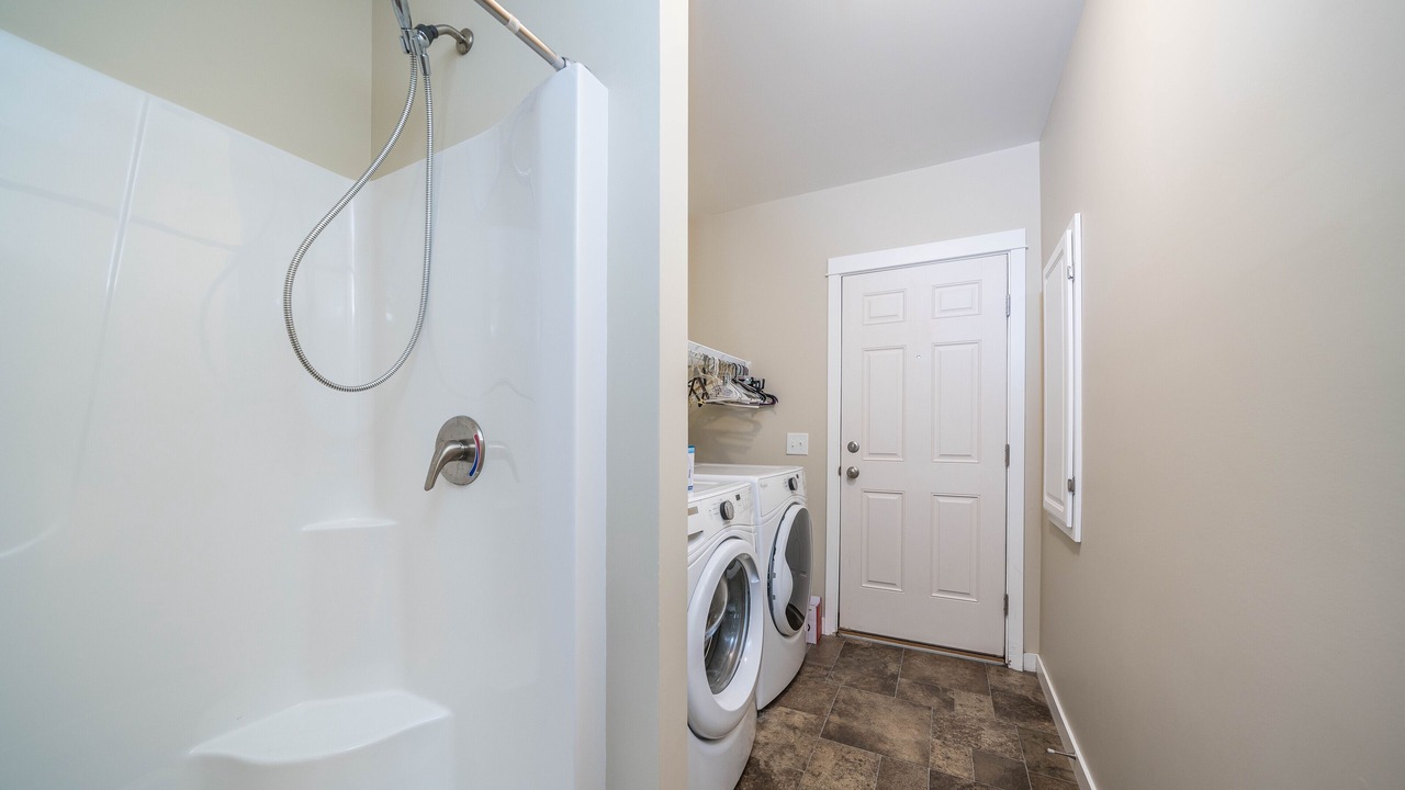 Photo of Bathroom in Miami Park