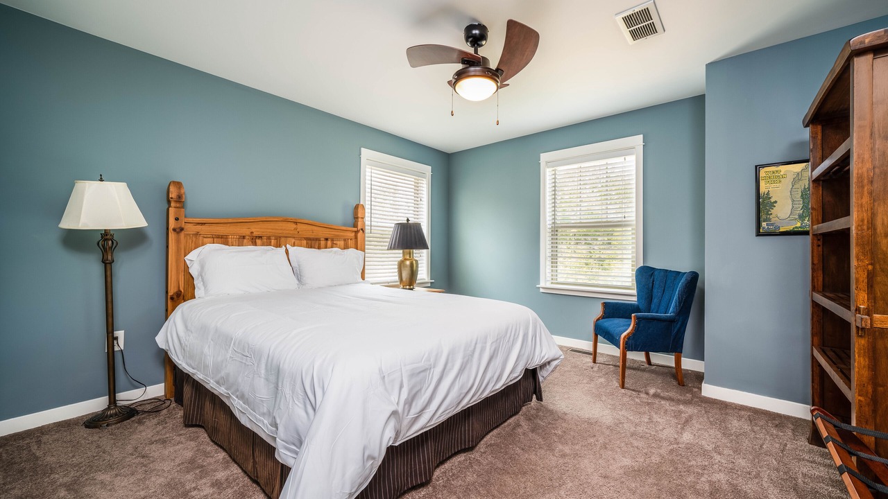 Photo of Bedroom in Miami Park