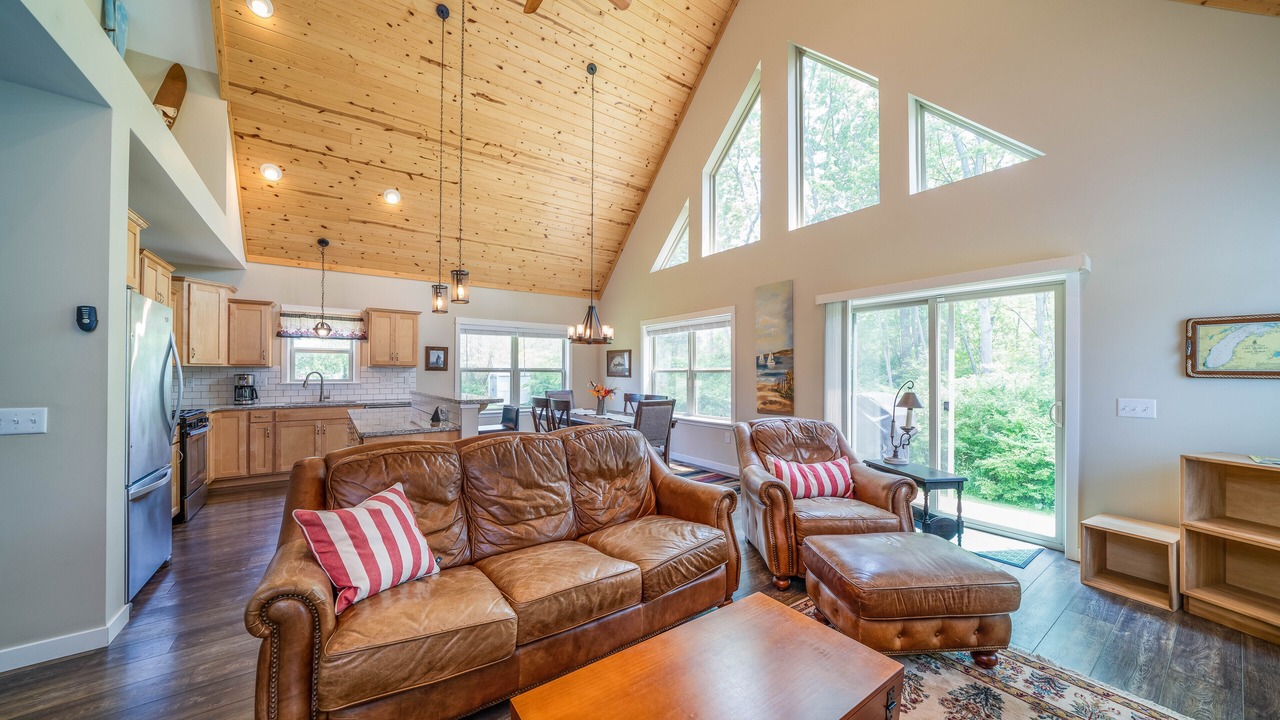 Photo of Livingroom in Miami Park