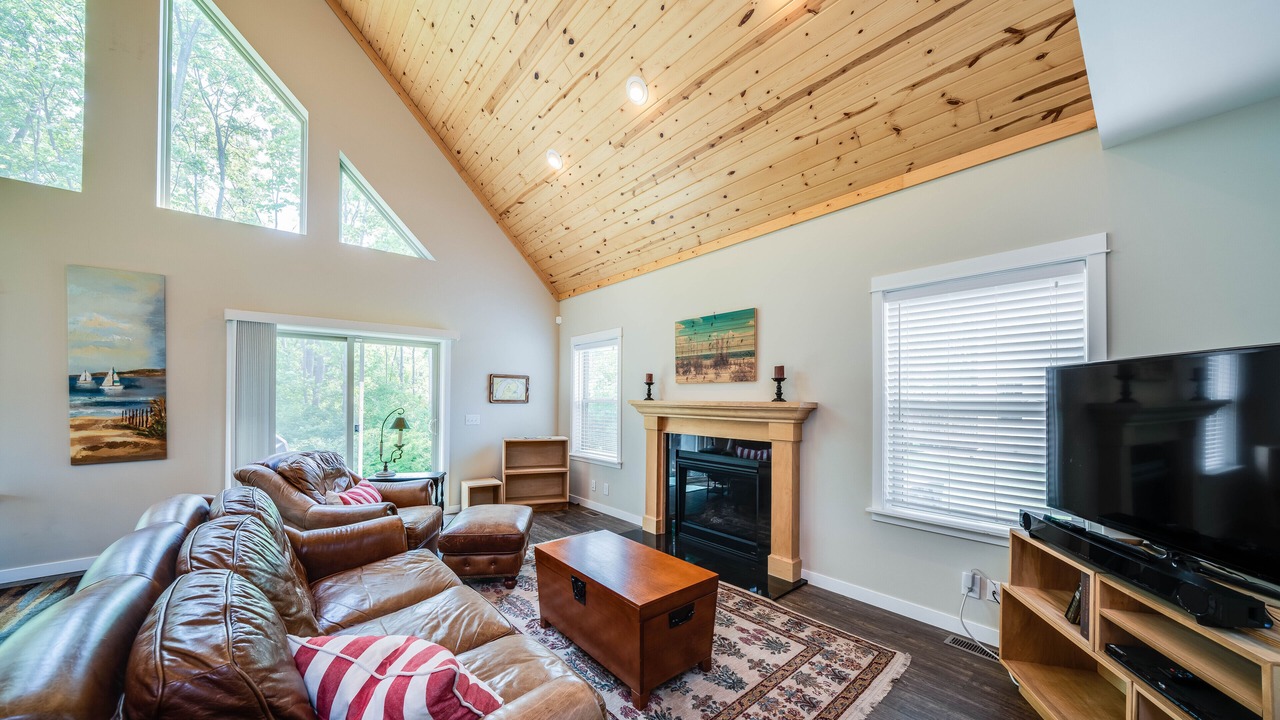 Photo of Livingroom in Miami Park