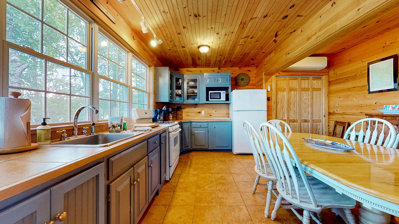 Photo of Kitchen in The Bays