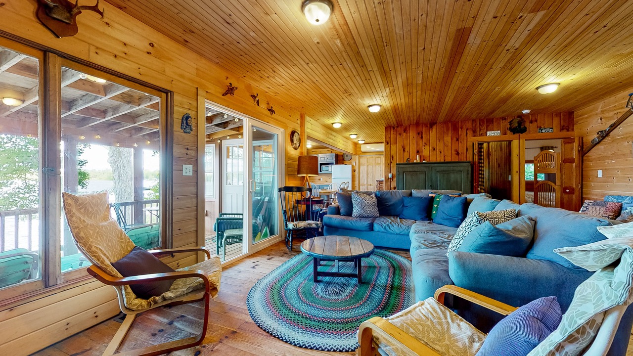 Photo of Livingroom in The Bays