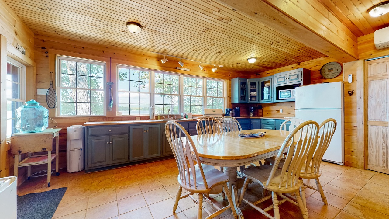 Photo of Others in The Bays