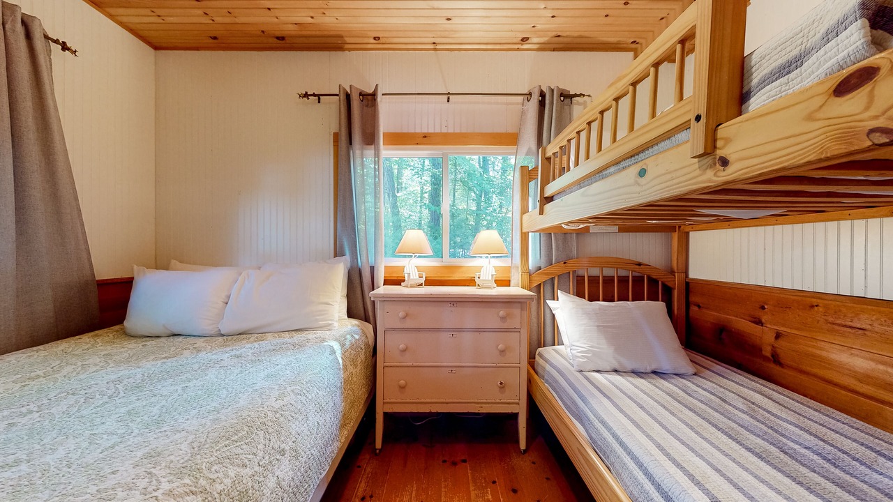 Photo of Bedroom in The Bays