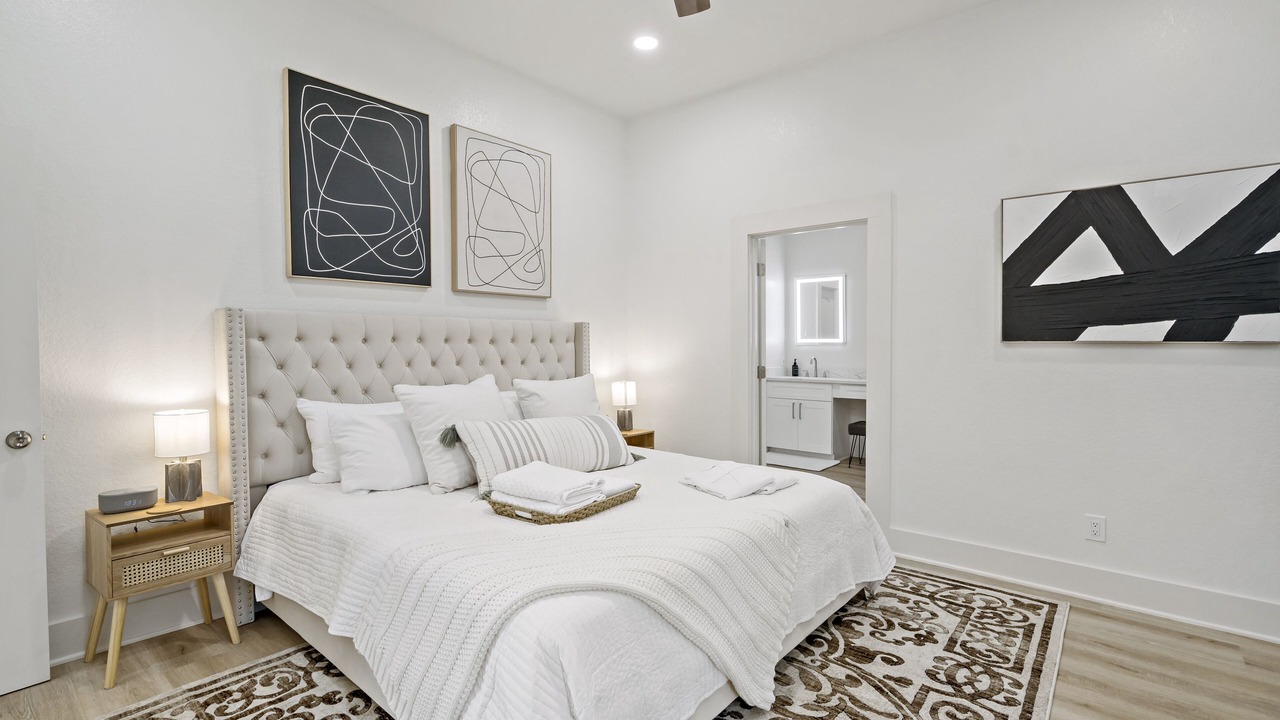 Photo of Bedroom in Tobin Hill