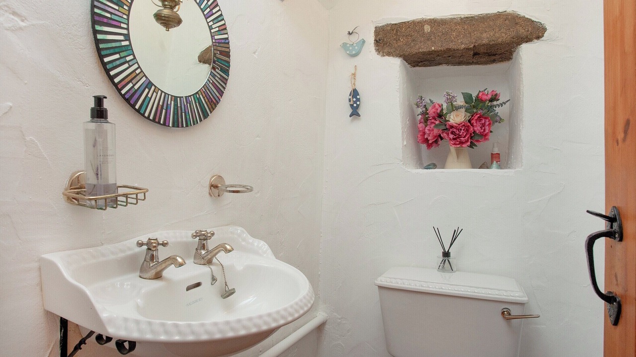 Photo of Bathroom in Camelford