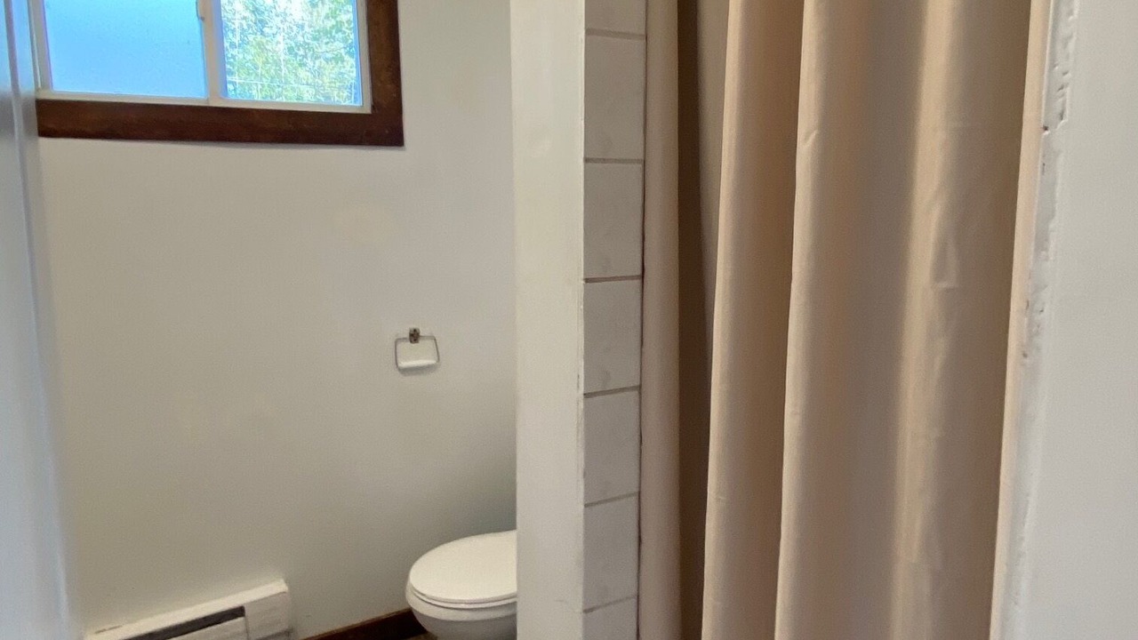 Photo of Bathroom in Wasaga Beach