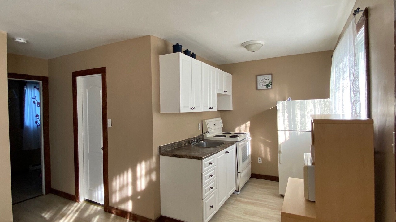 Photo of Kitchen in Wasaga Beach