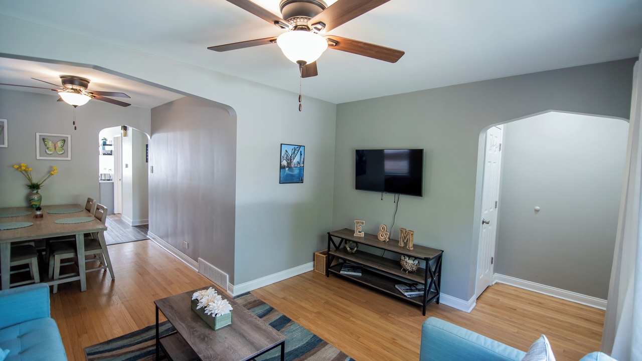 Photo of Livingroom in Berwyn