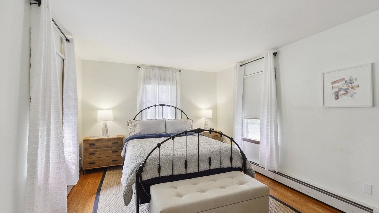 Photo of Bedroom in Charlestown
