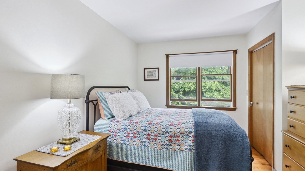 Photo of Bedroom in Charlestown