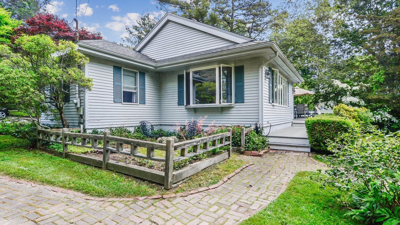 Photo of Outdoor in Charlestown