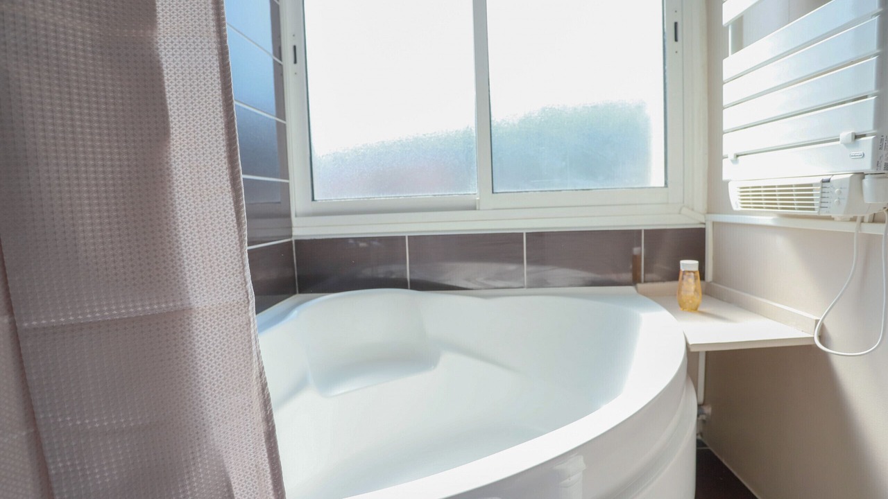 Photo of Bathroom in Seynod