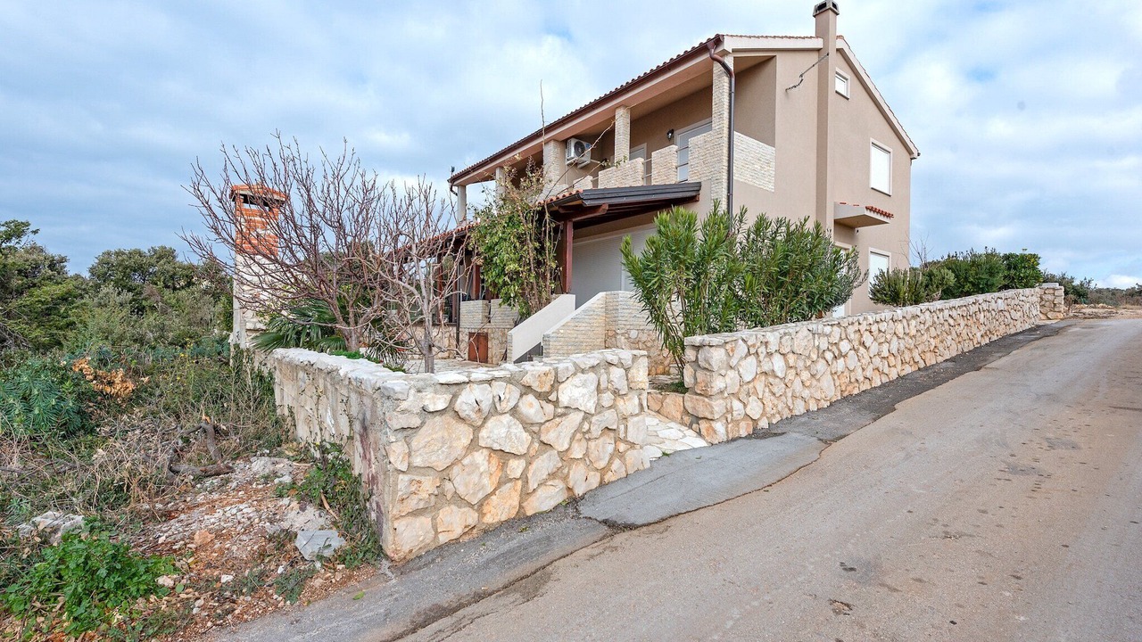 Photo of Outdoor in Kolan