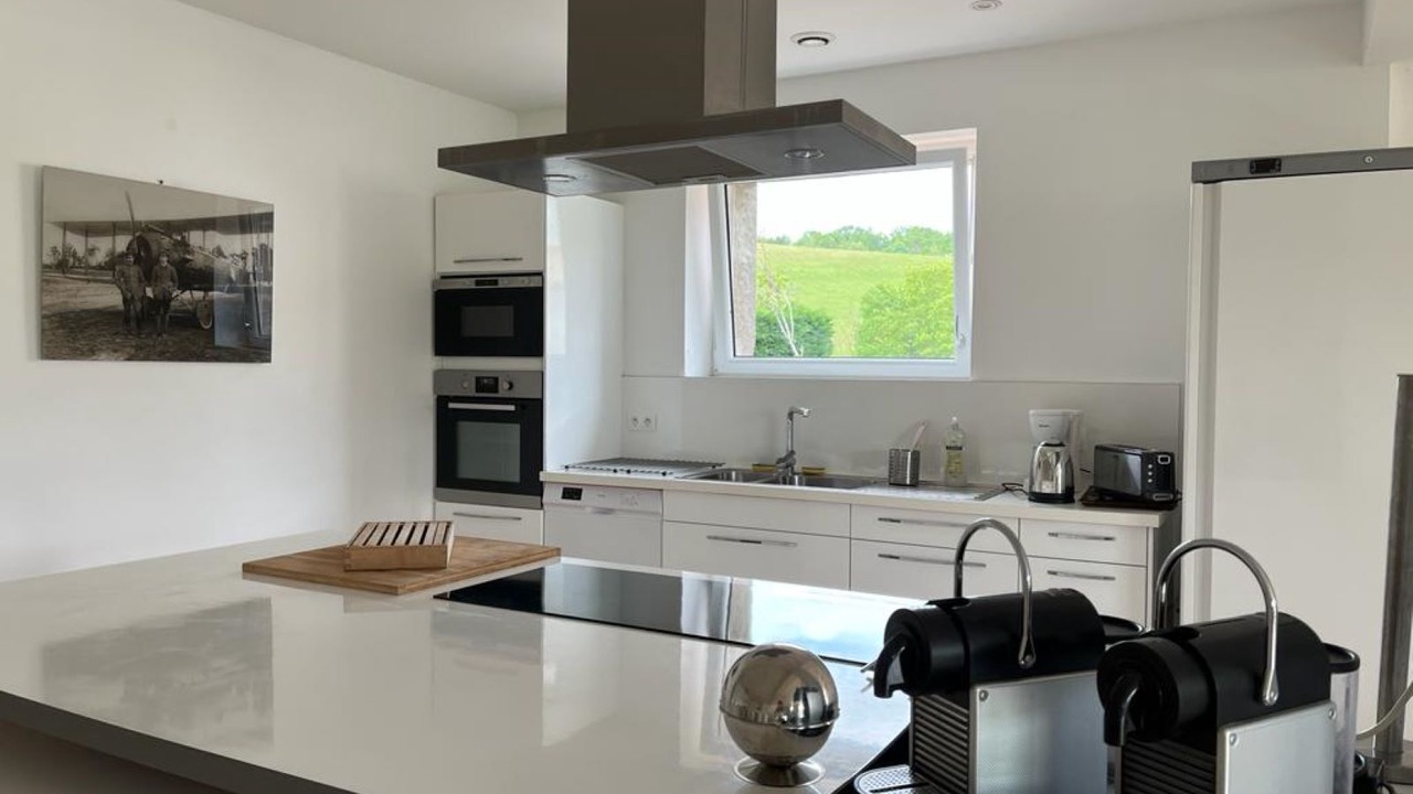 Photo of Kitchen in Sainte-Foy-d'Aigrefeuille