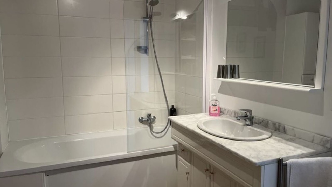 Photo of Bathroom in Sainte-Foy-d'Aigrefeuille