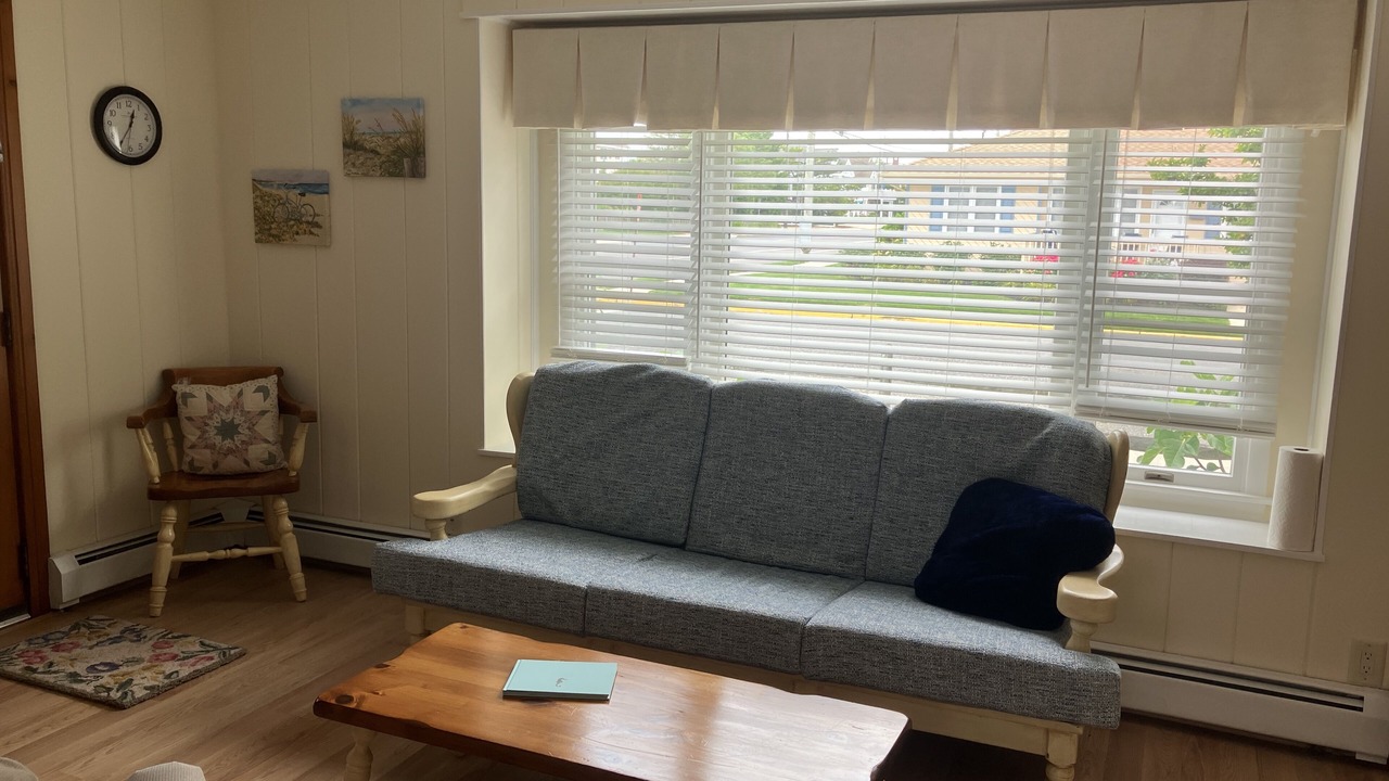 Photo of Livingroom in Avalon