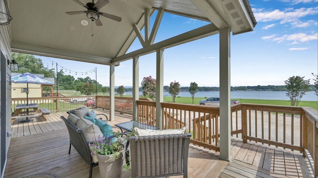 Photo of Outdoor in Willis