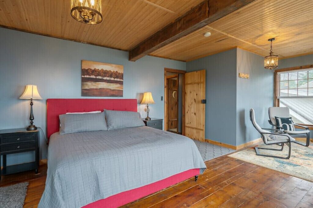 Photo of Bedroom in Canastota