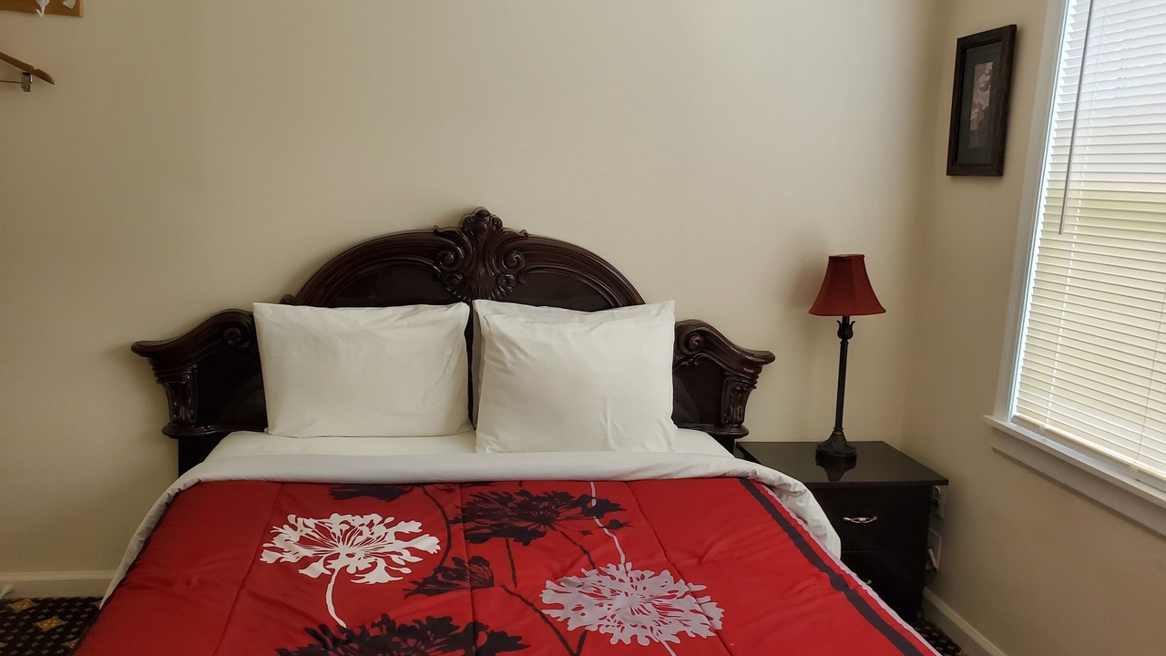 Photo of Bedroom in White Lake