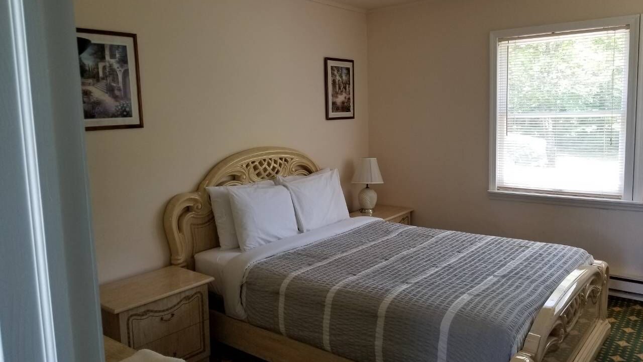 Photo of Bedroom in White Lake