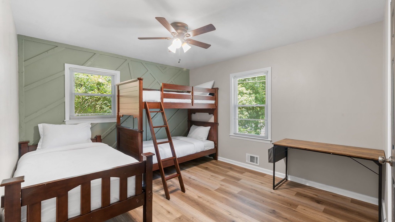 Photo of Bedroom in Mableton