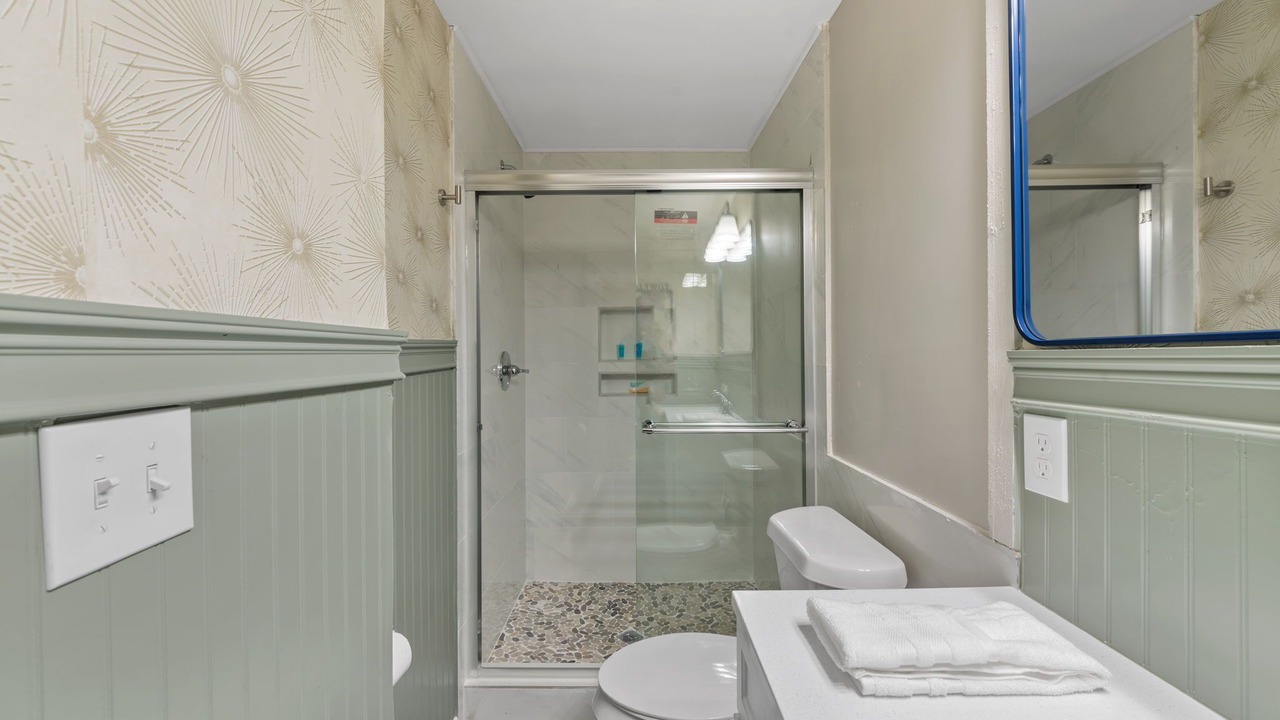 Photo of Bathroom in Mableton