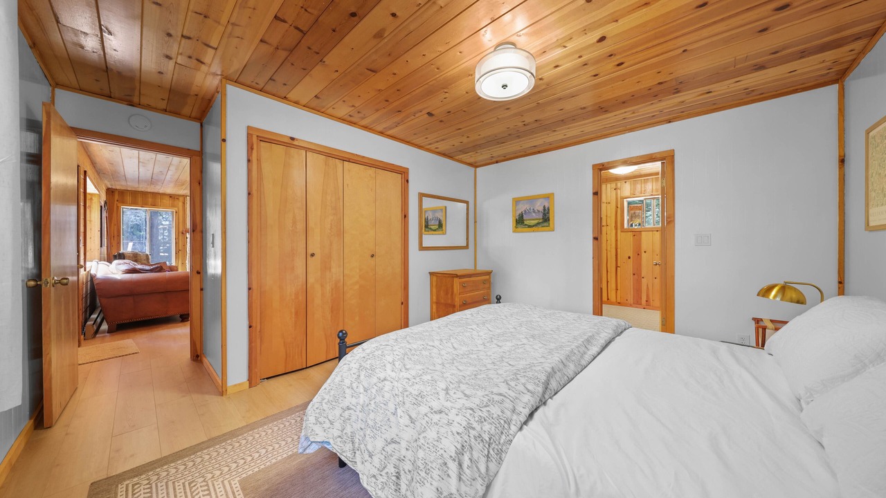 Photo of Bedroom in Alta