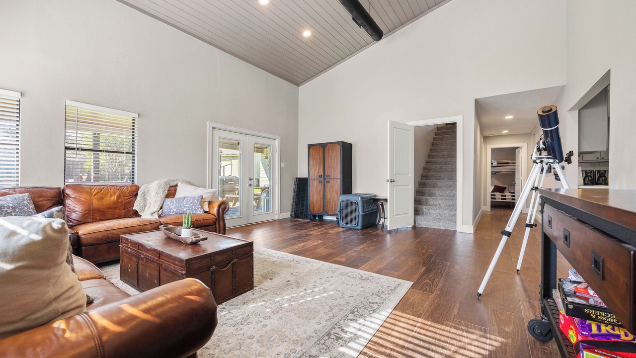 Photo of Others in Canyon Lake